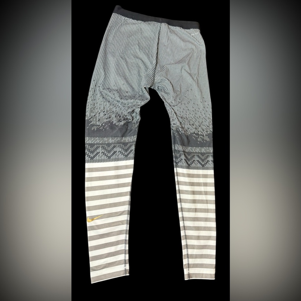Nike Pro Hyperwarm Engineered Aztec Geometric Pri… - image 4